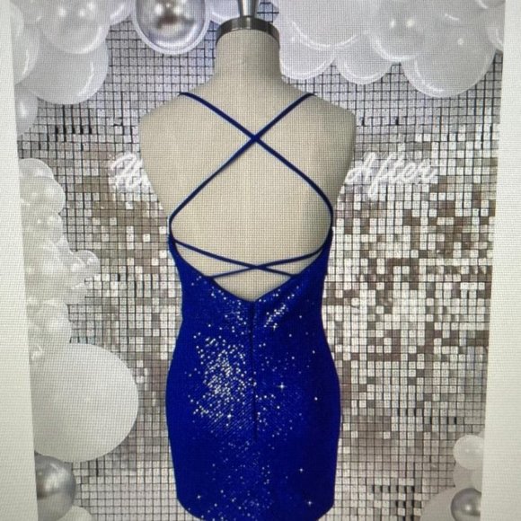 Sequined Formal Dress -- Burgundy --Size 6 - Picture 8 of 8